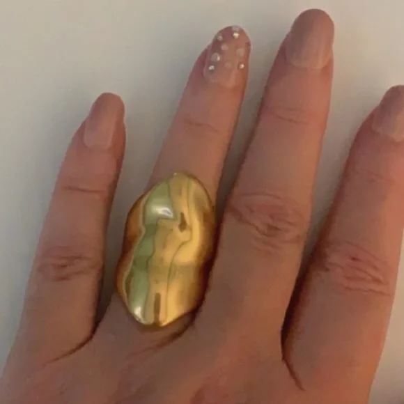 Kendra Scott statement Ring size 8 - Picture 7 of 9